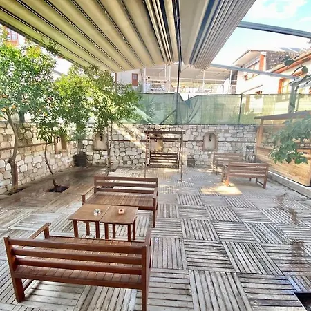 Necip Bey Elegant וילה